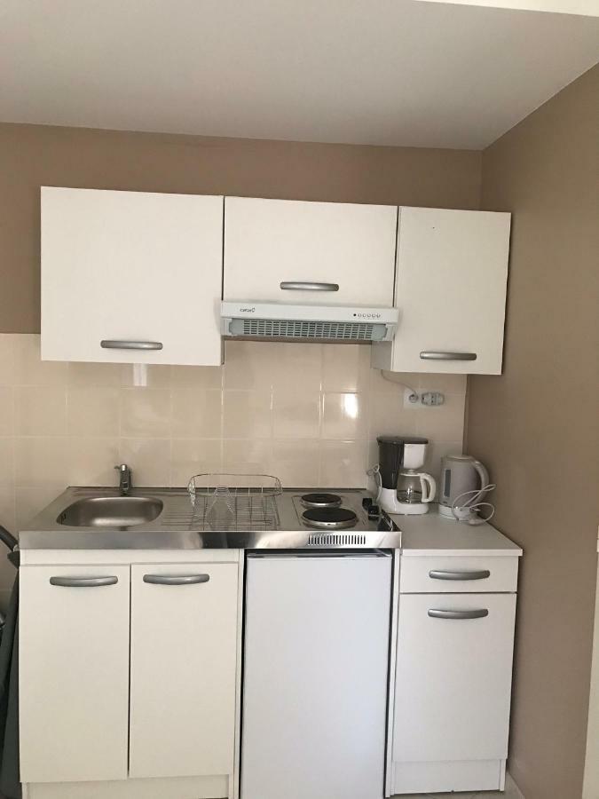 Studio Independant Calme Pas Loin Du Centre Ним Экстерьер фото